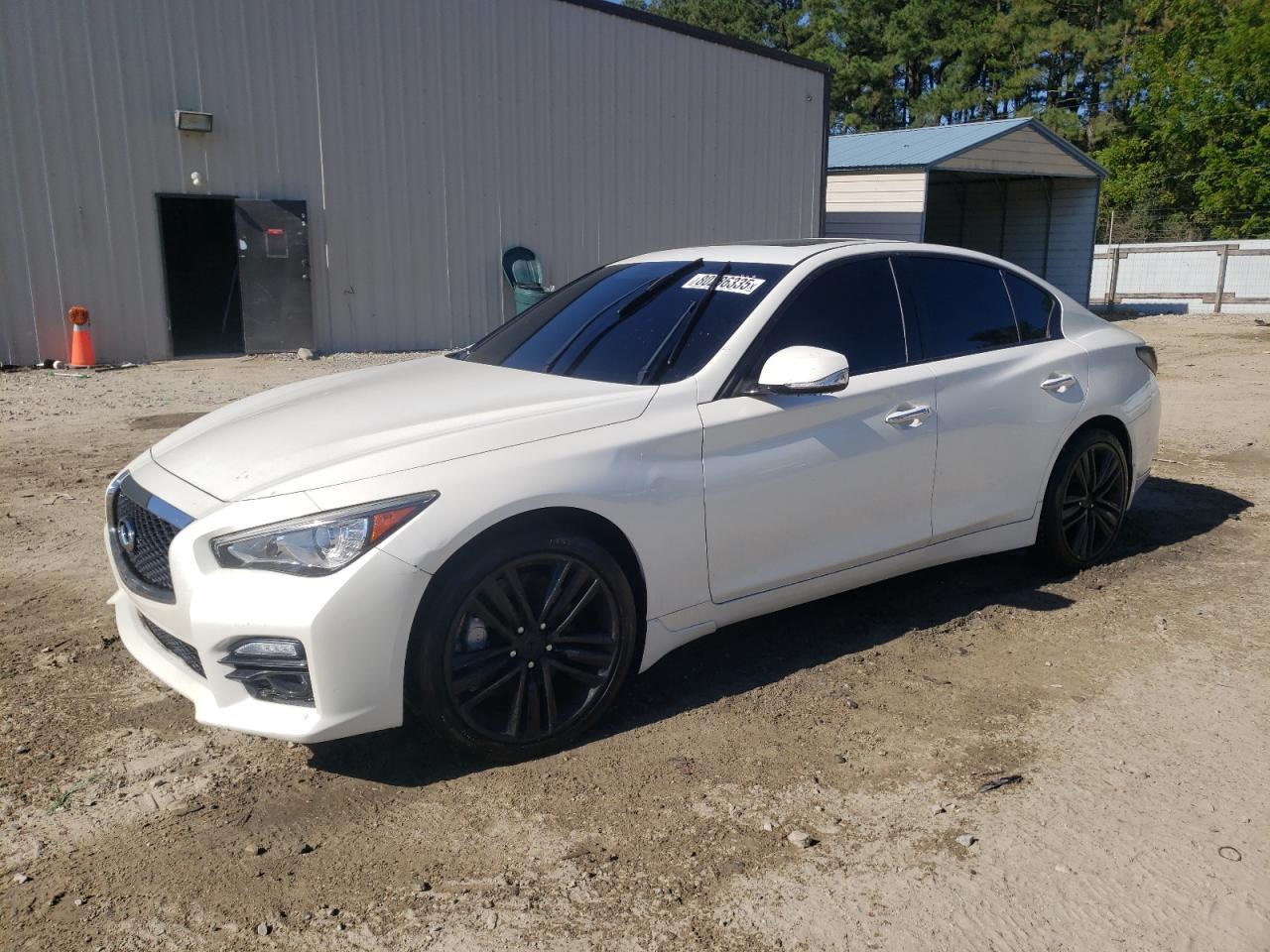 2017 Infiniti Q50 Premium