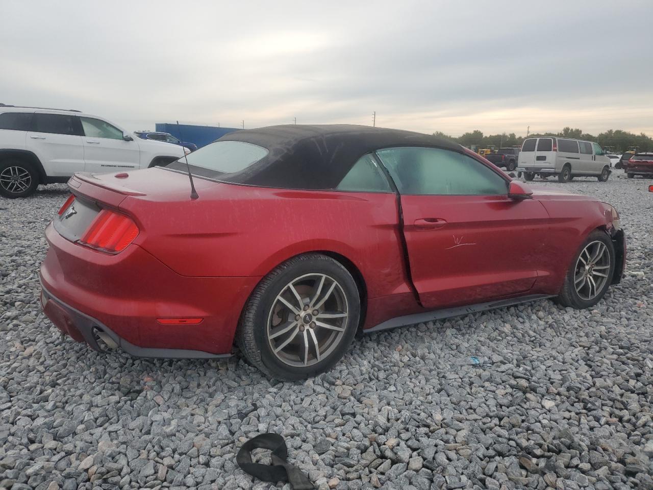 2016 Ford Mustang - Фото 3