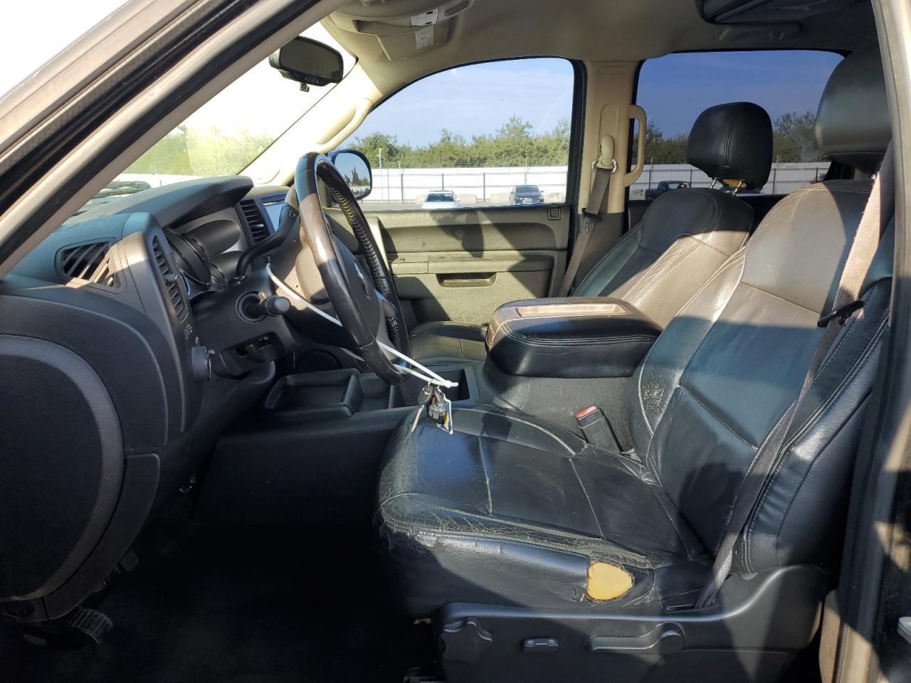 2010 Chevrolet Silverado C1500 Lt - Image 7