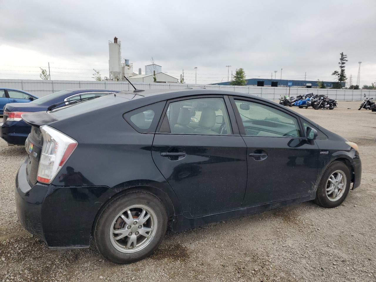 2010 Toyota Prius - Image 3