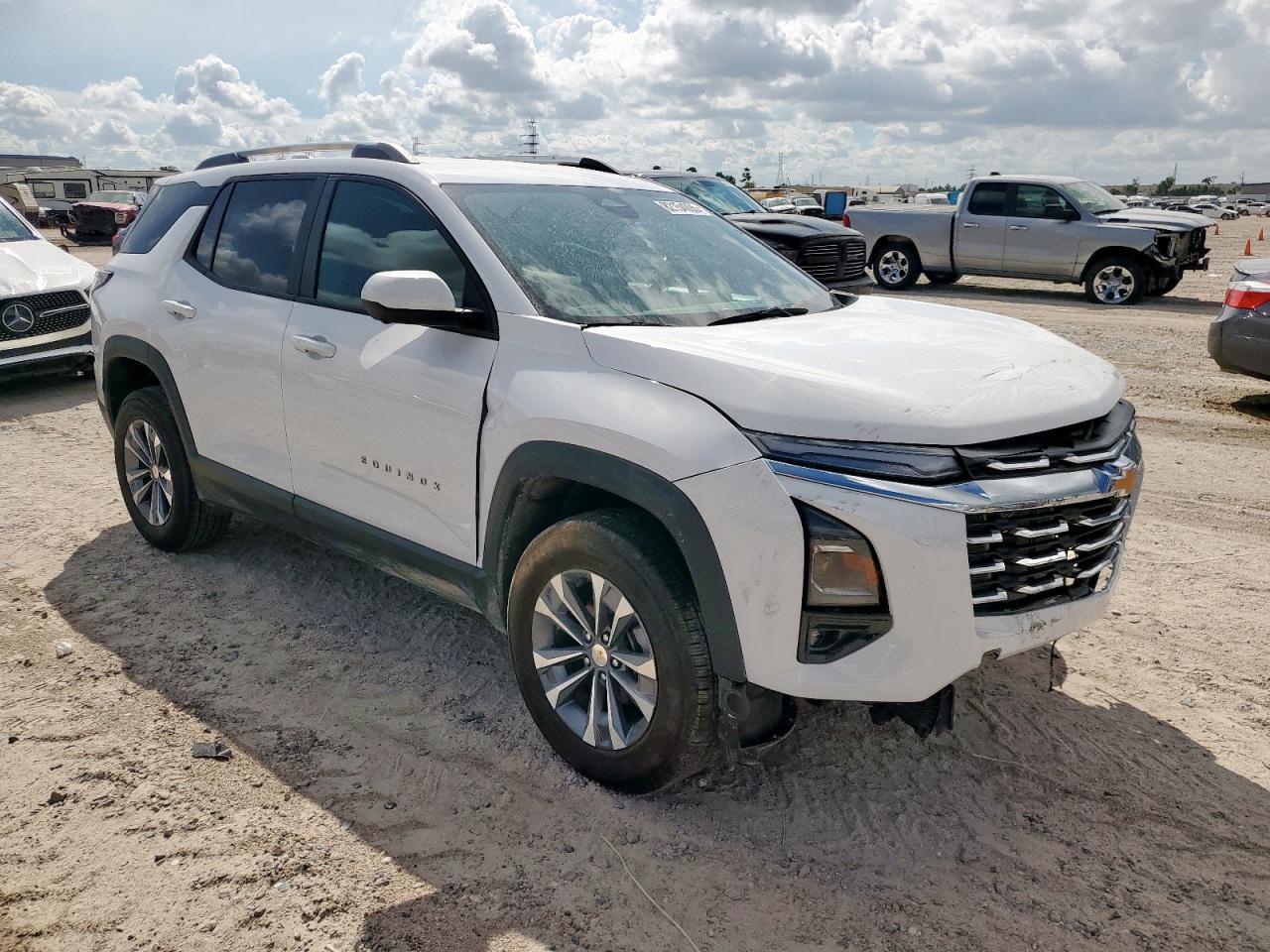 2025 Chevrolet Equinox Lt - Image 4