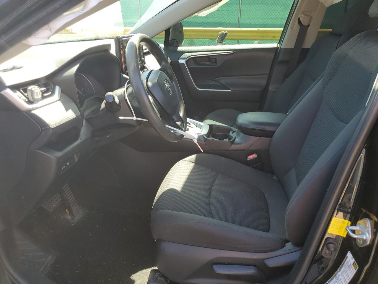 2019 Toyota Rav4 Le - Фото 7