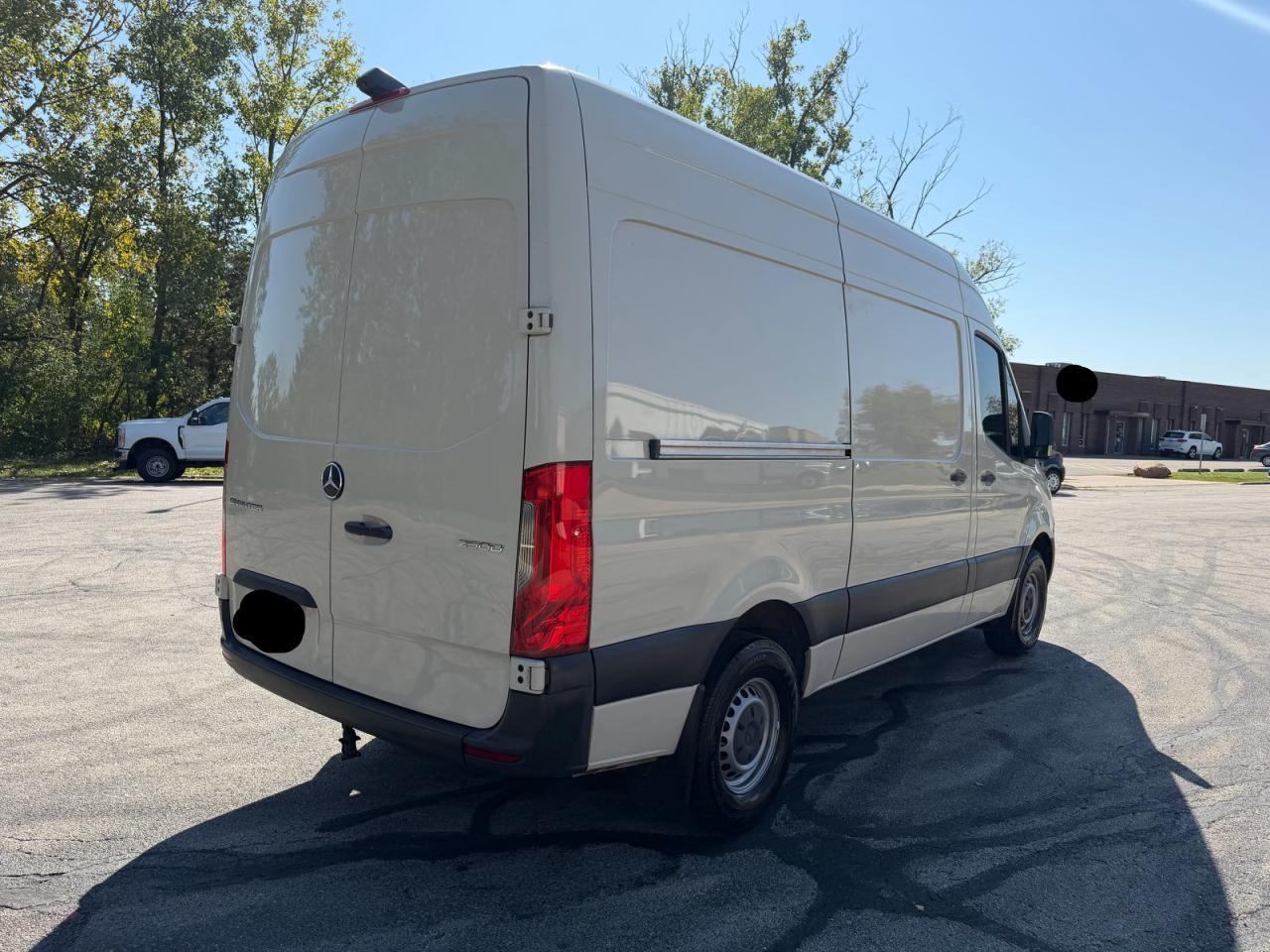 2020 Mercedes-Benz Sprinter 2500 - Фото 4