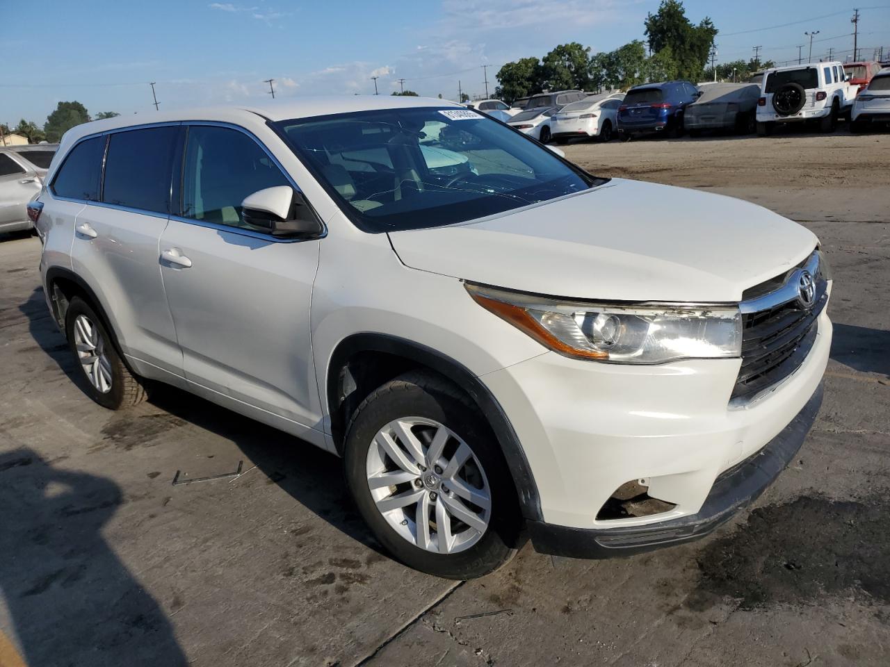 2015 Toyota Highlander Le - Фото 4