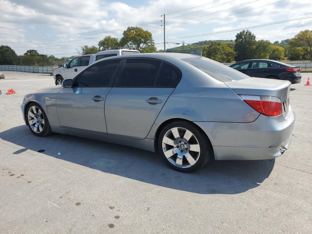 2006 BMW 525 I - Image 2