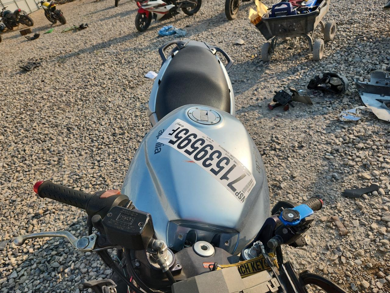 2001 Aprilia Rst Futura - Фото 5