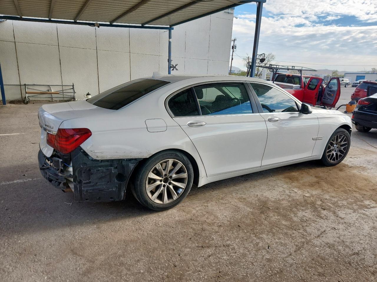 2013 BMW 740 Li - Фото 3