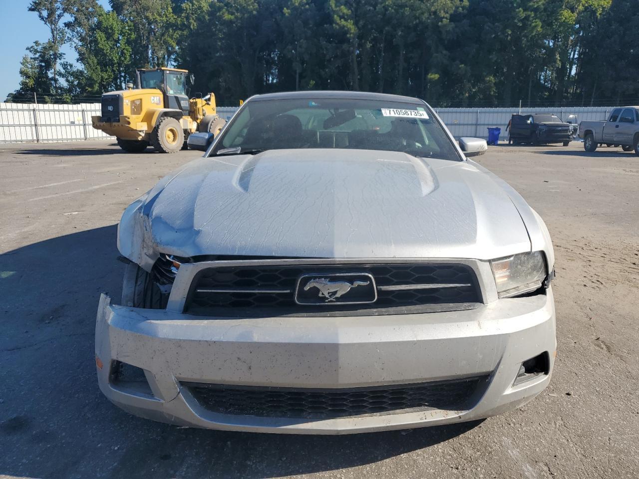 2010 Ford Mustang - Фото 5