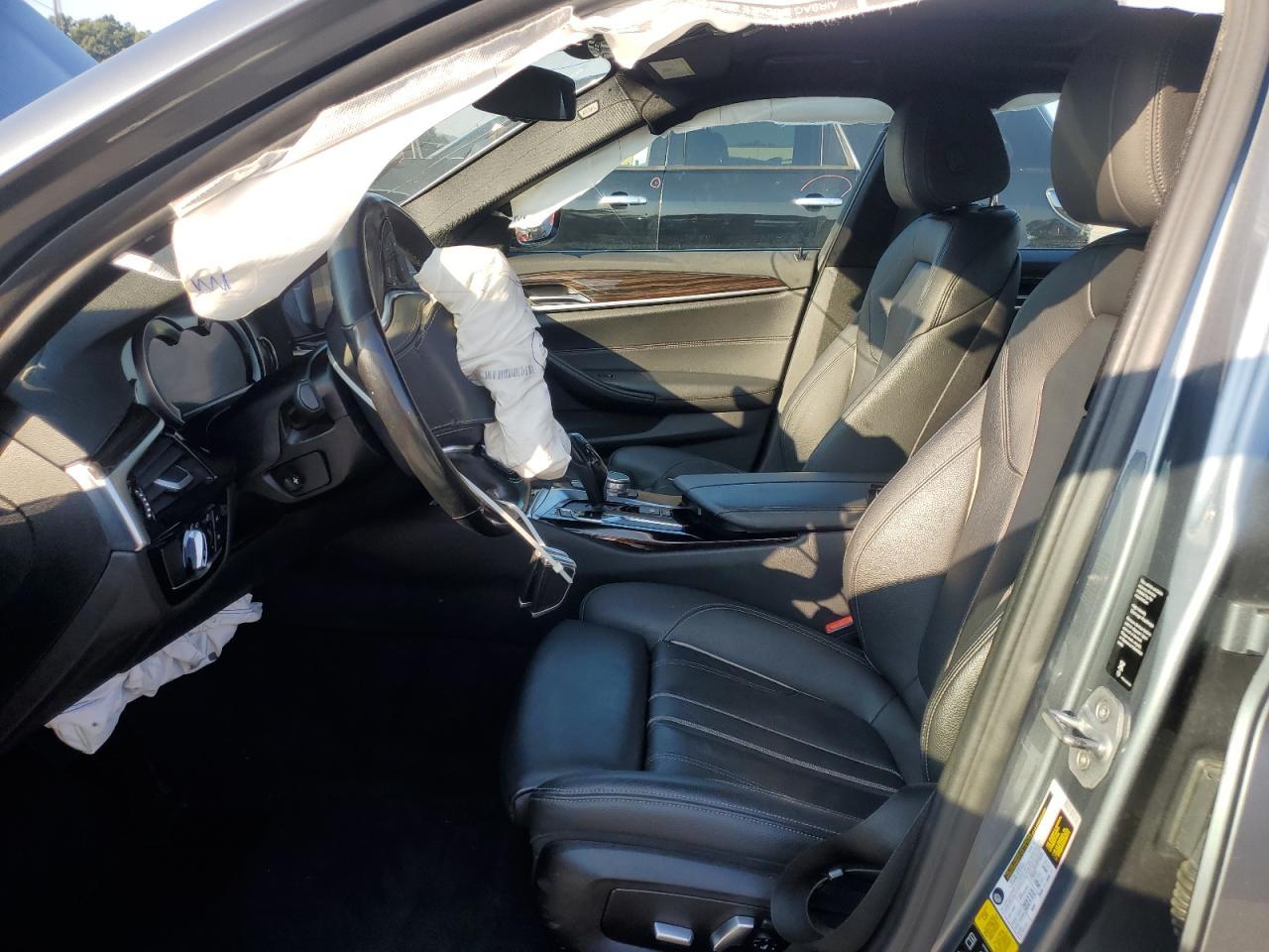 2019 BMW 530 Xi - Фото 7
