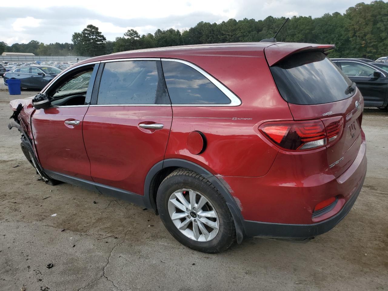 2020 Kia Sorento L - Image 2