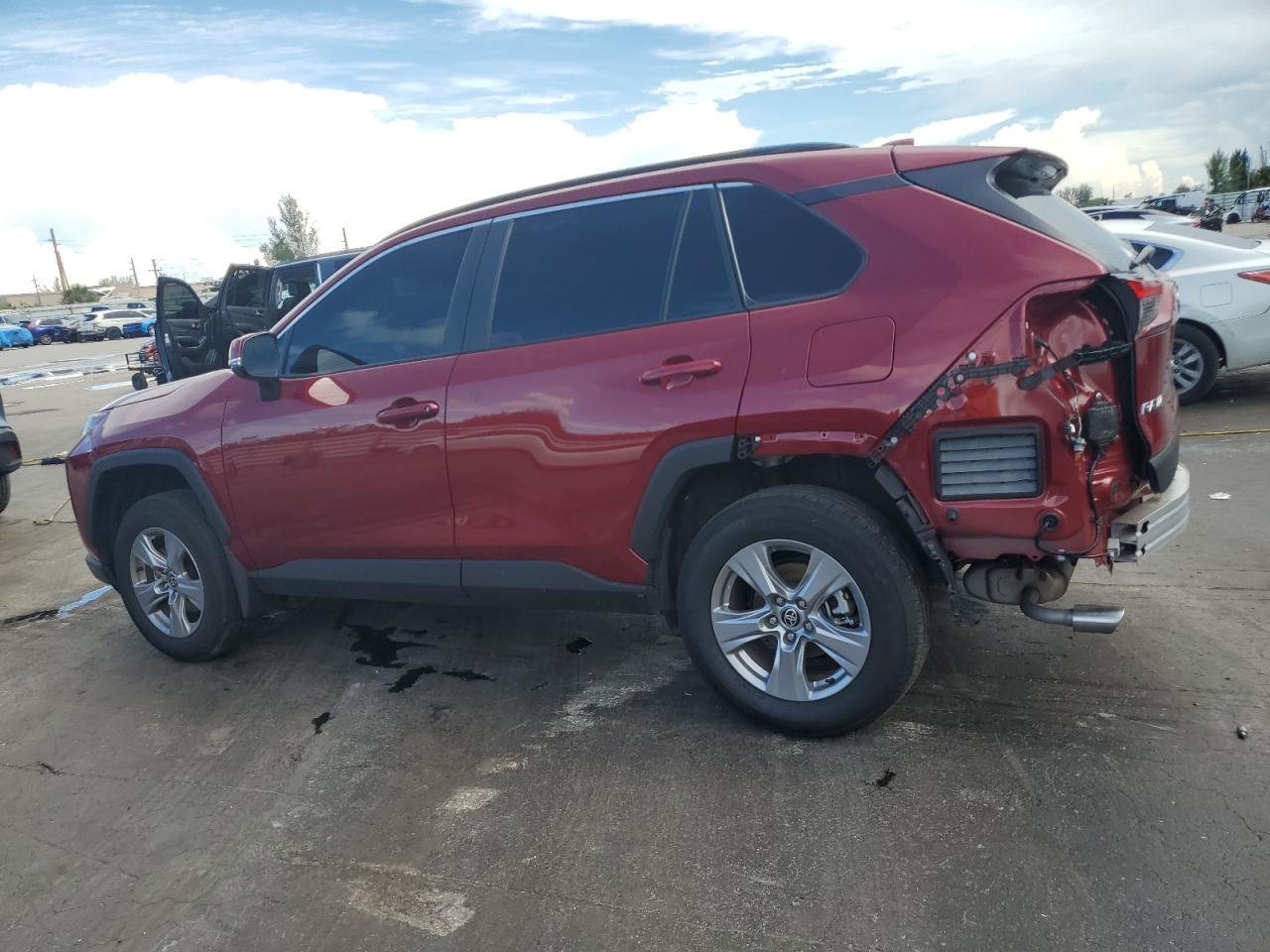 2025 Toyota Rav4 Xle - Фото 2