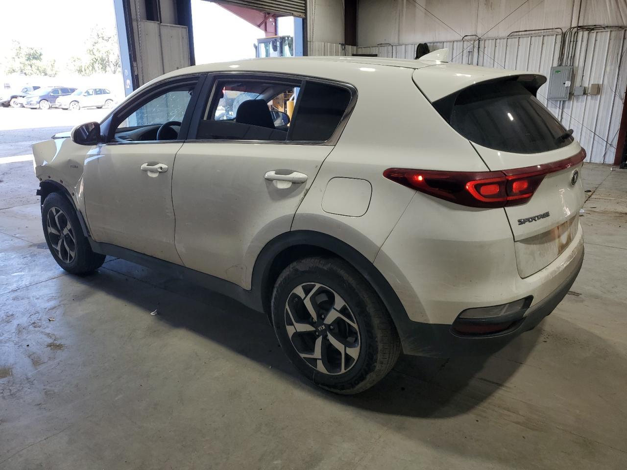 2020 Kia Sportage Lx - Image 2