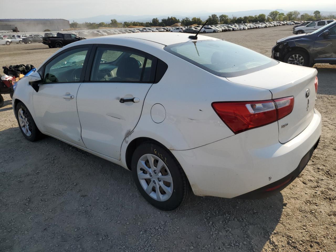 2013 Kia Rio Lx - Фото 2