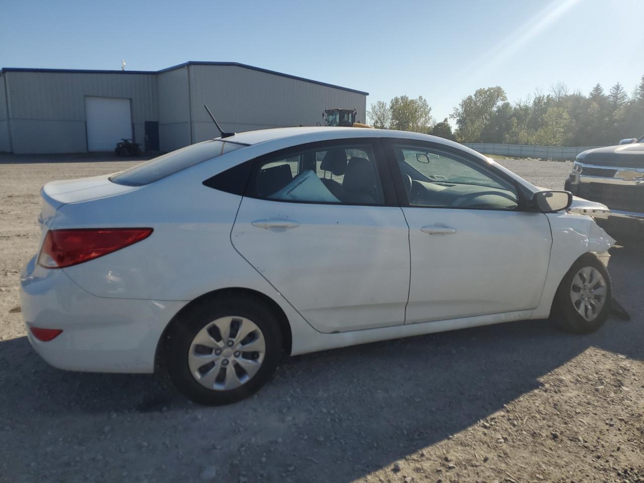 2017 Hyundai Accent Se - Фото 3