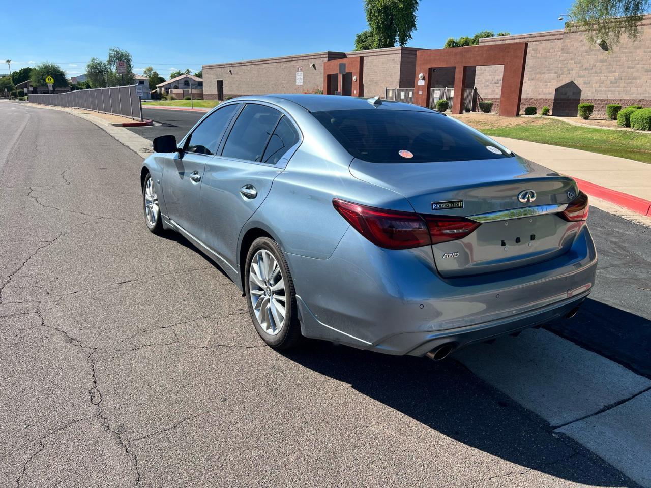 2018 Infiniti Q50 Luxe - Image 3