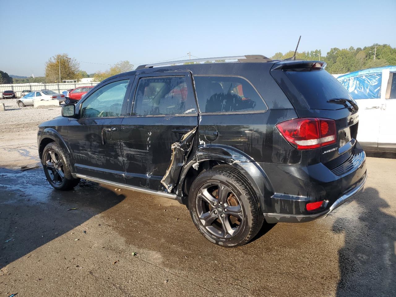 2019 Dodge Journey Crossroad - Image 2