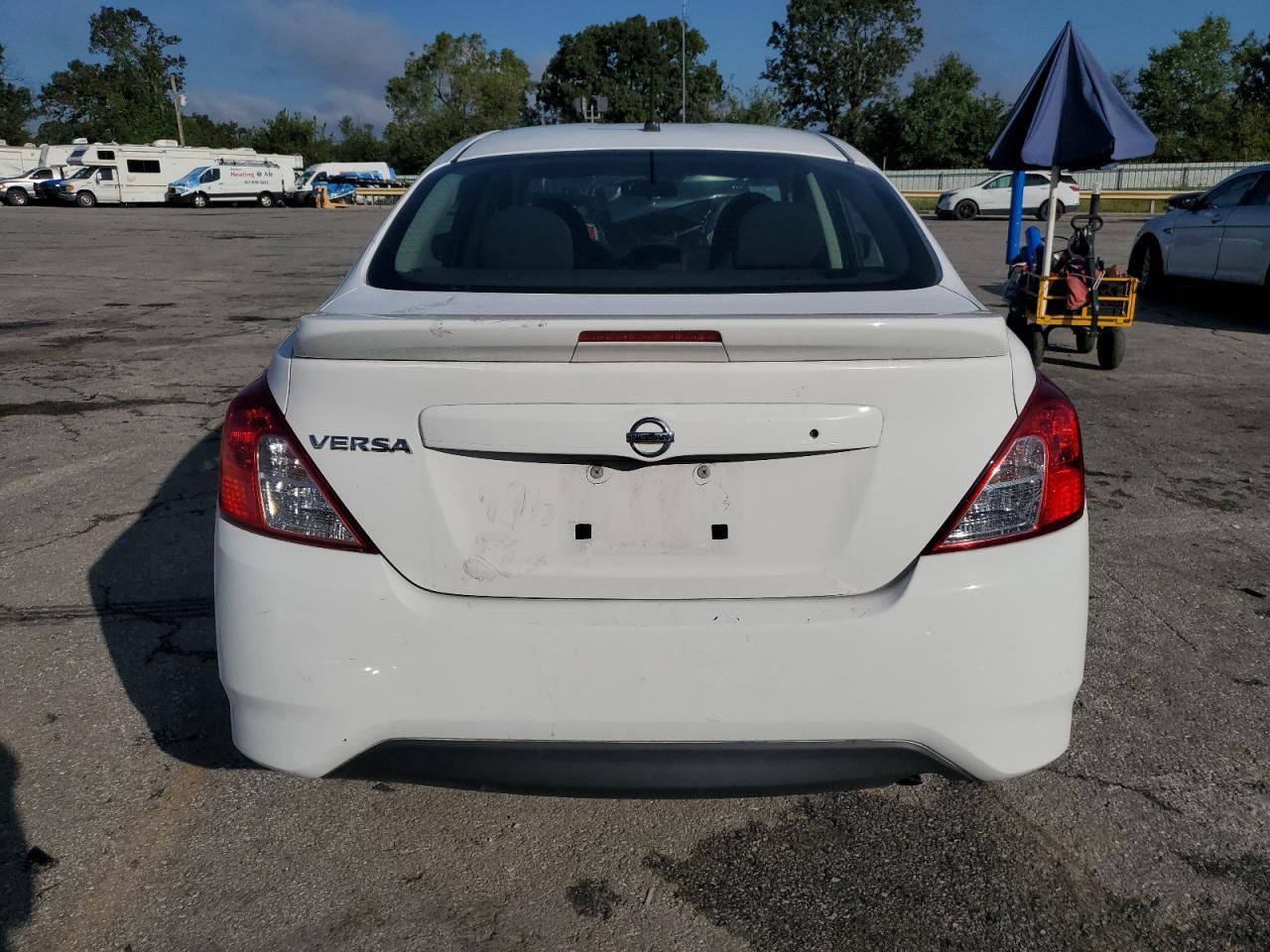 2017 Nissan Versa S - Image 6