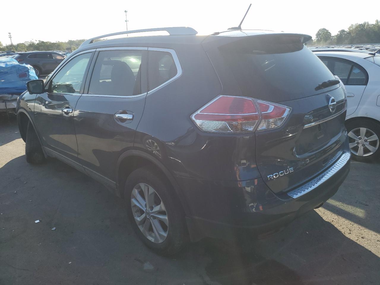 2016 Nissan Rogue S - Image 2