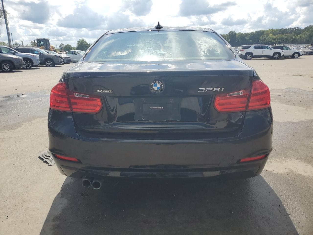 2014 BMW 328 Xi - Фото 6