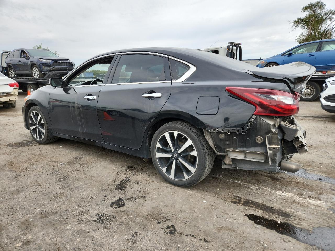 2018 Nissan Altima 2.5 - Фото 2