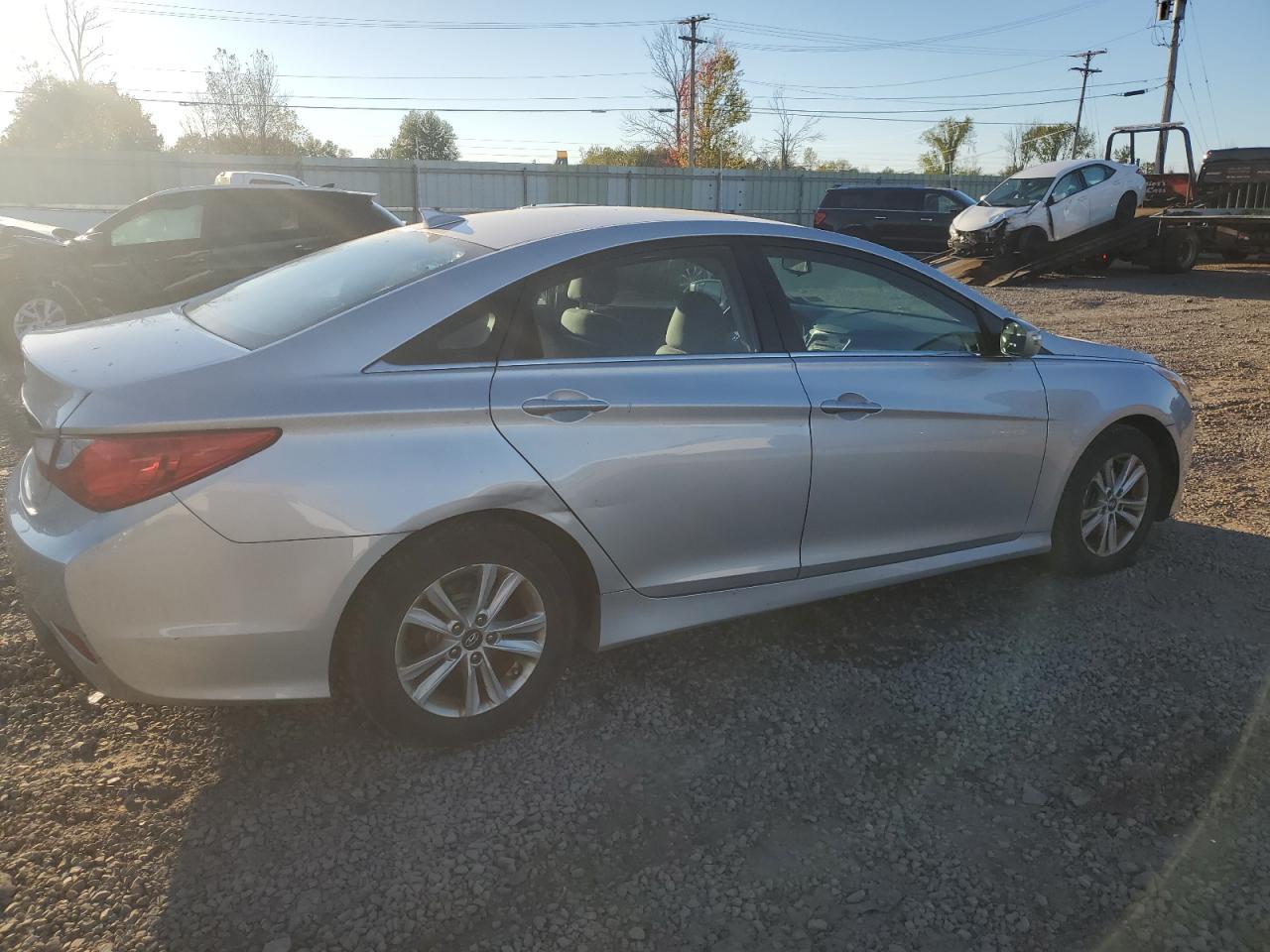 2014 Hyundai Sonata Gls - Фото 3