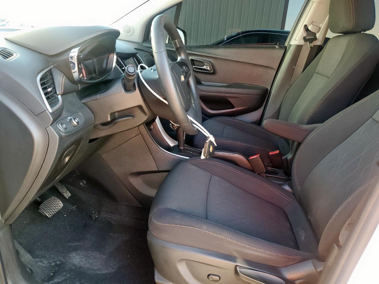 2020 Chevrolet Trax 1Lt - Фото 7