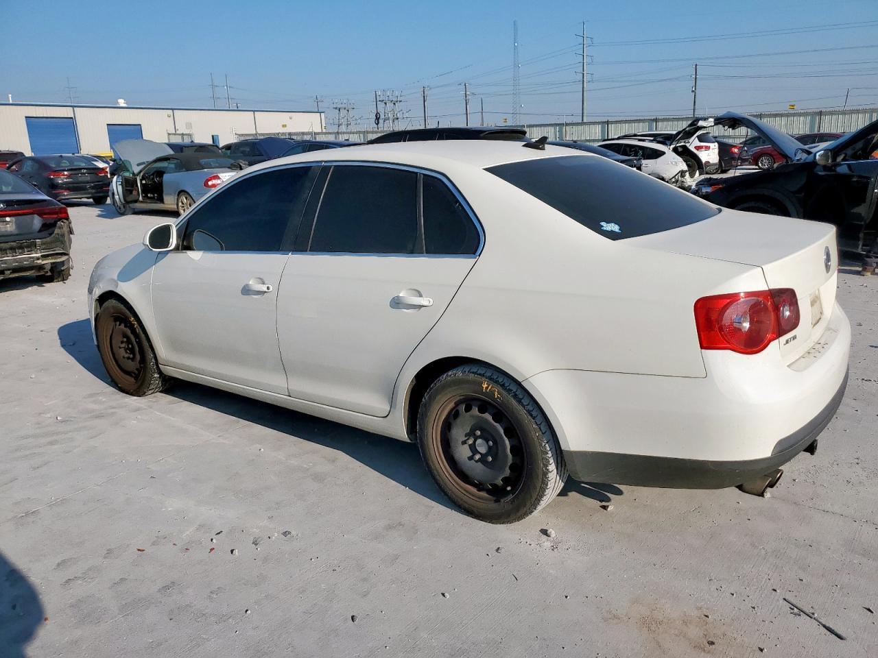 2008 Volkswagen Jetta Se - Фото 2