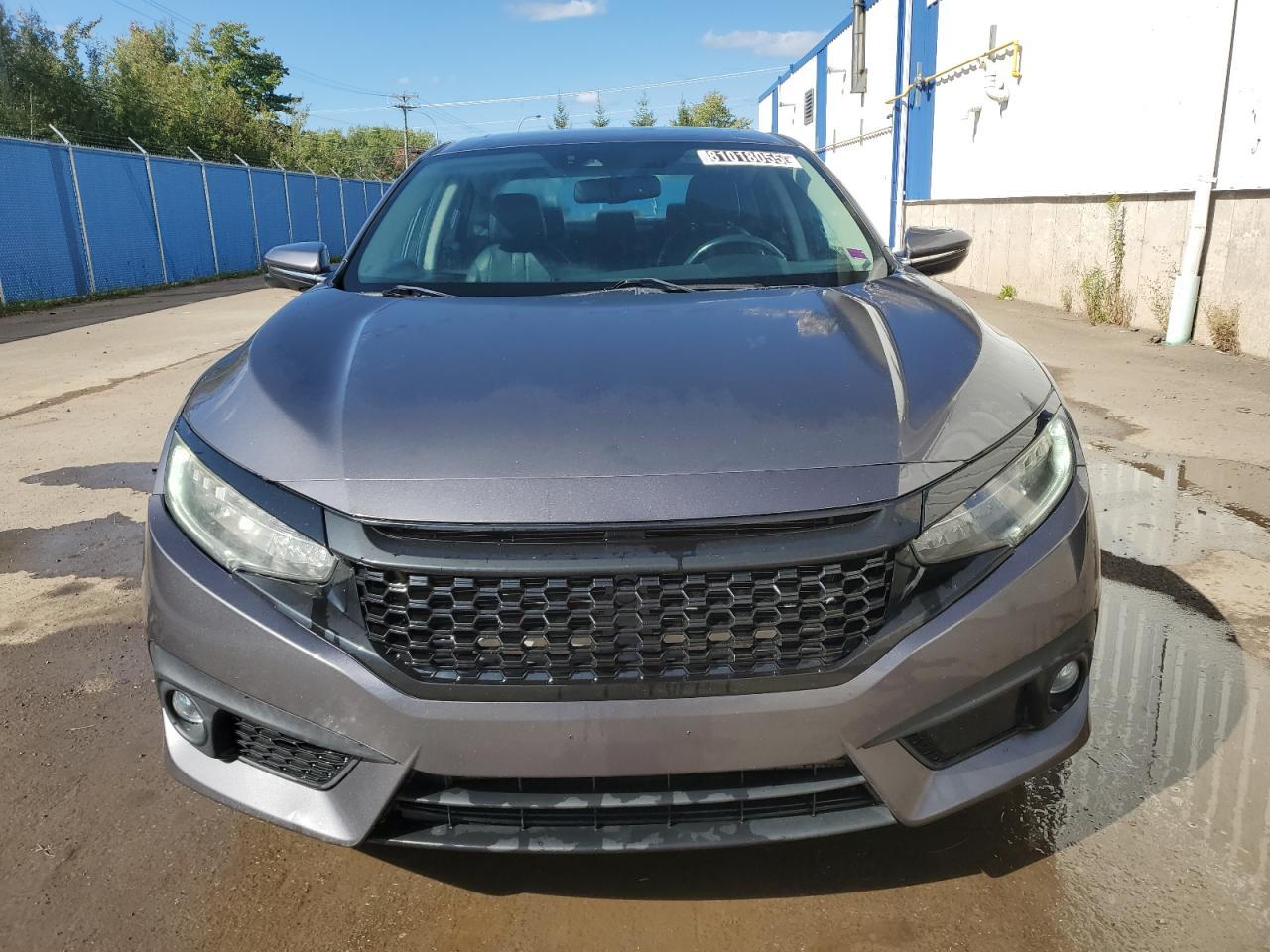 2016 Honda Civic Touring - Фото 5