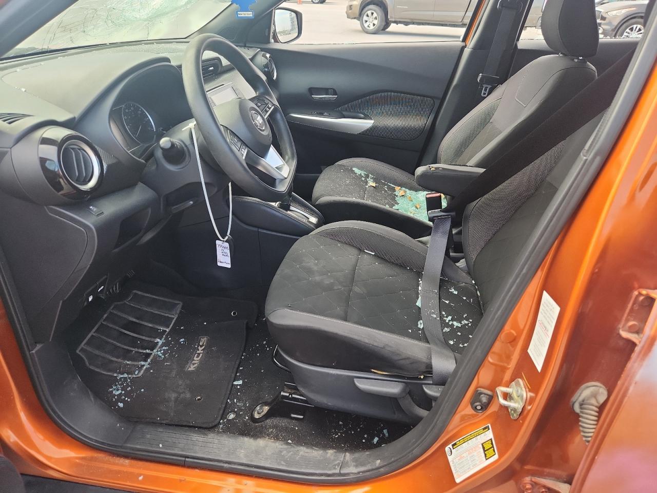2019 Nissan Kicks S - Image 7
