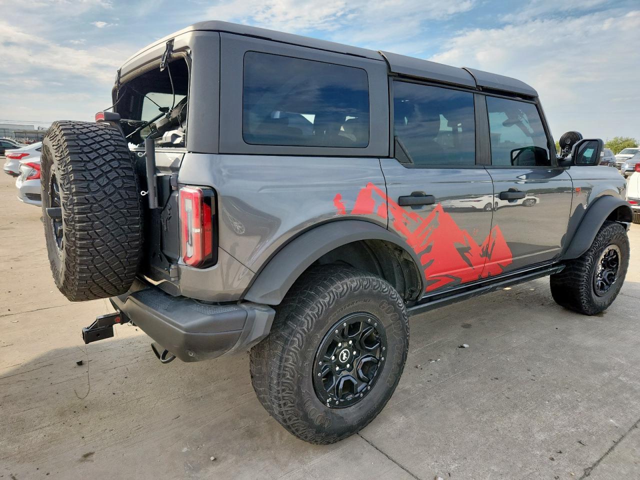 2022 Ford Bronco Base - Фото 3