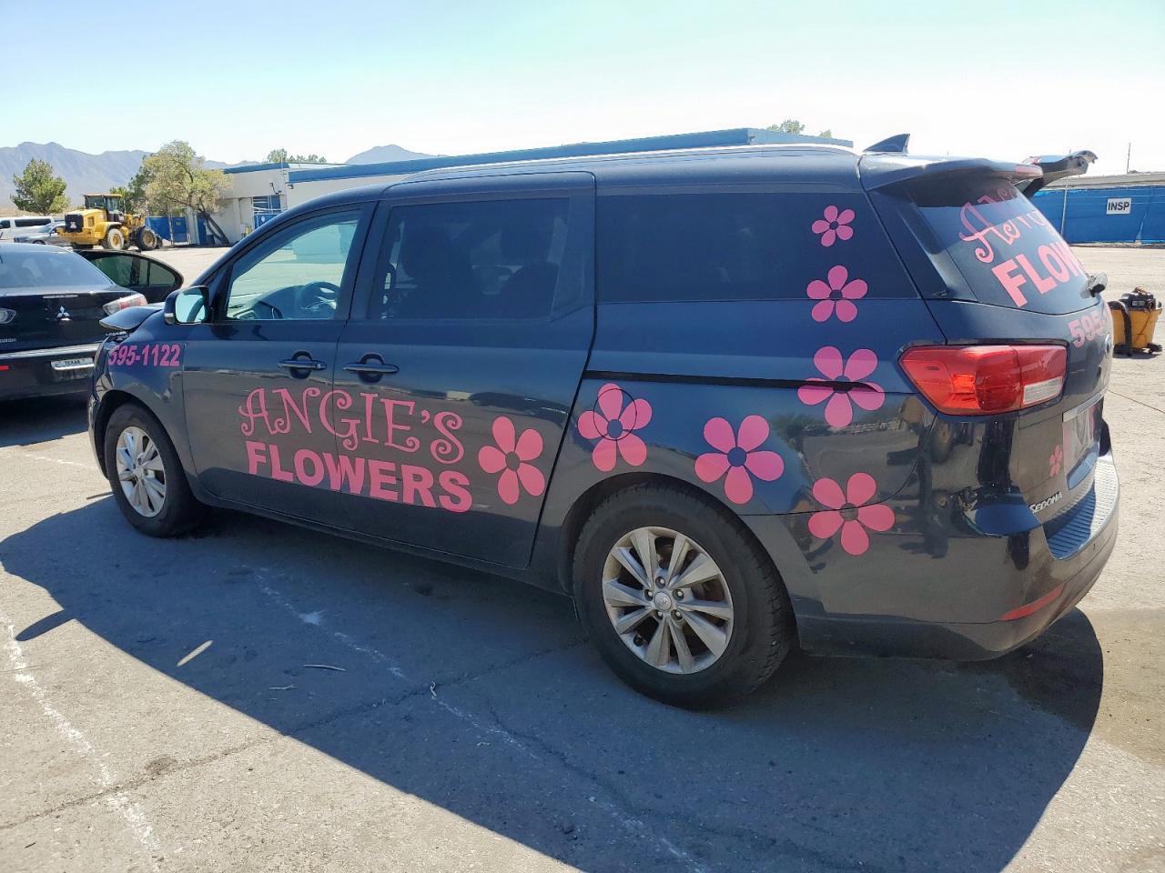 2016 Kia Sedona Lx - Image 2