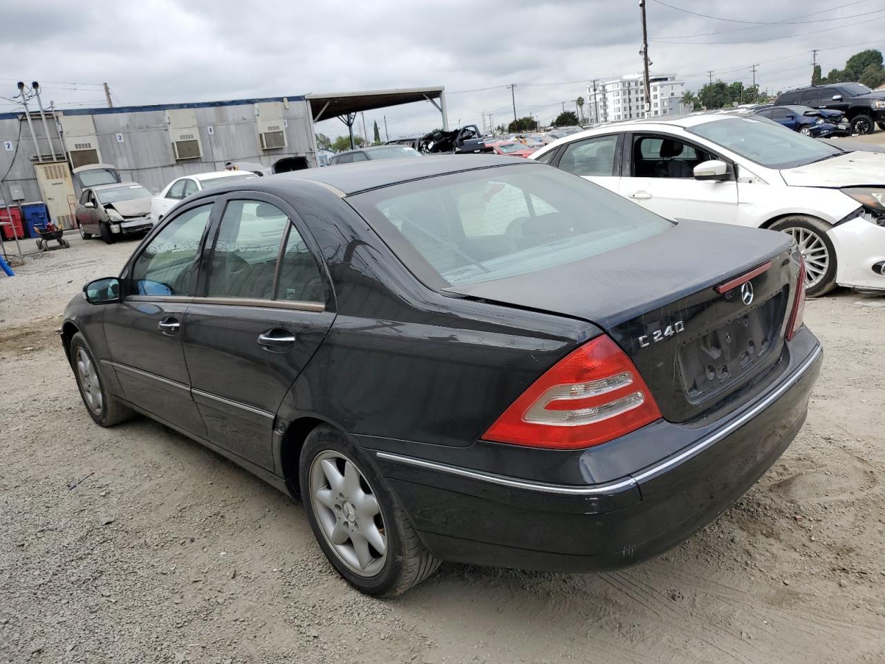 2004 Mercedes-Benz C 240 - Image 2