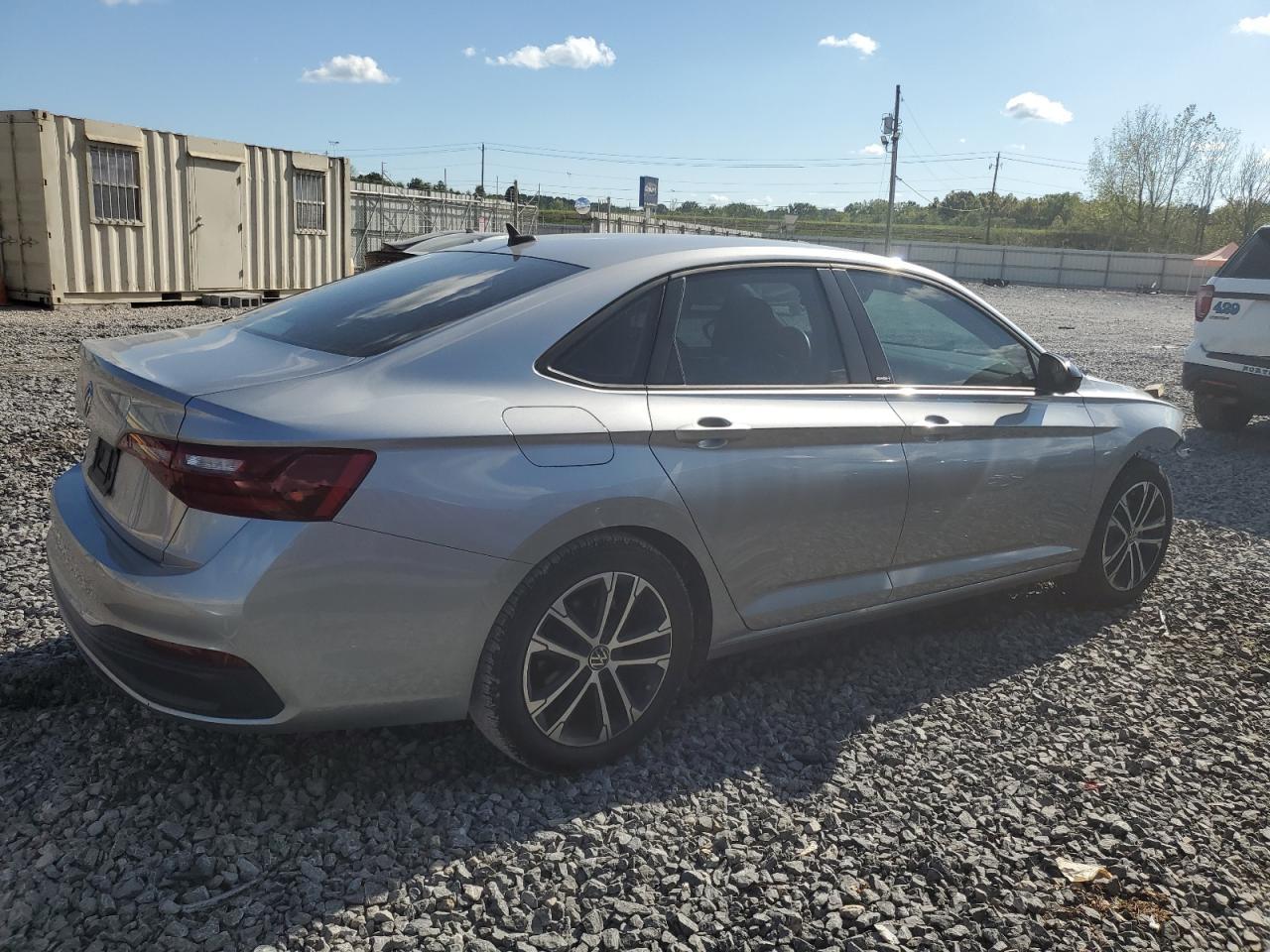 2023 Volkswagen Jetta Sport - Фото 3