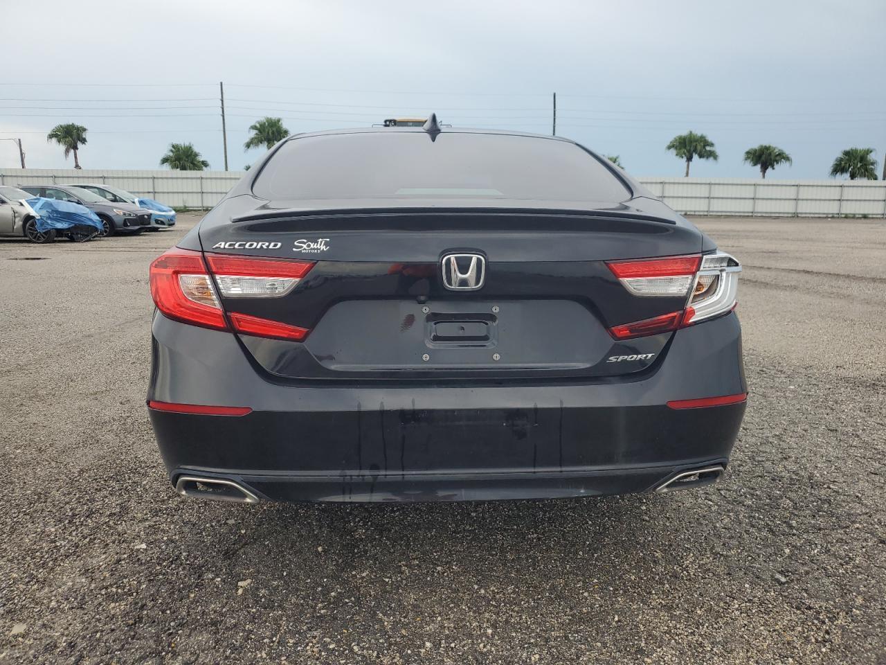 2019 Honda Accord Sport - Image 6
