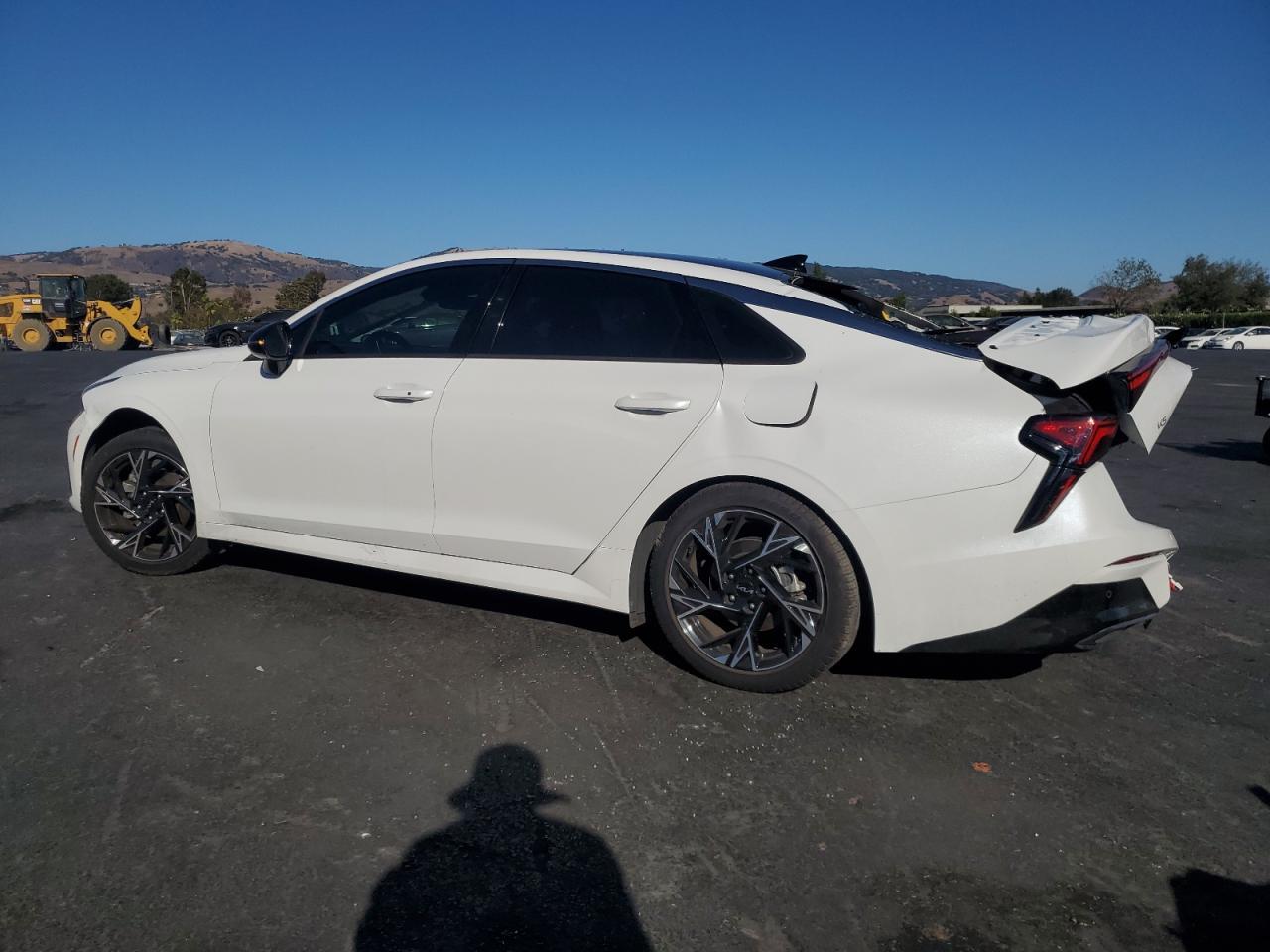 2025 Kia K5 Gt Line - Image 2