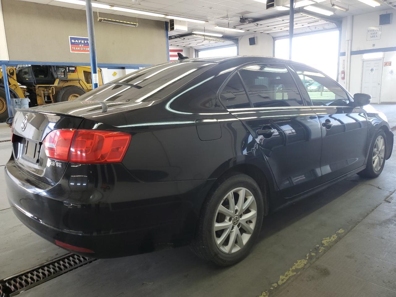 2013 Volkswagen Jetta Se - Фото 3
