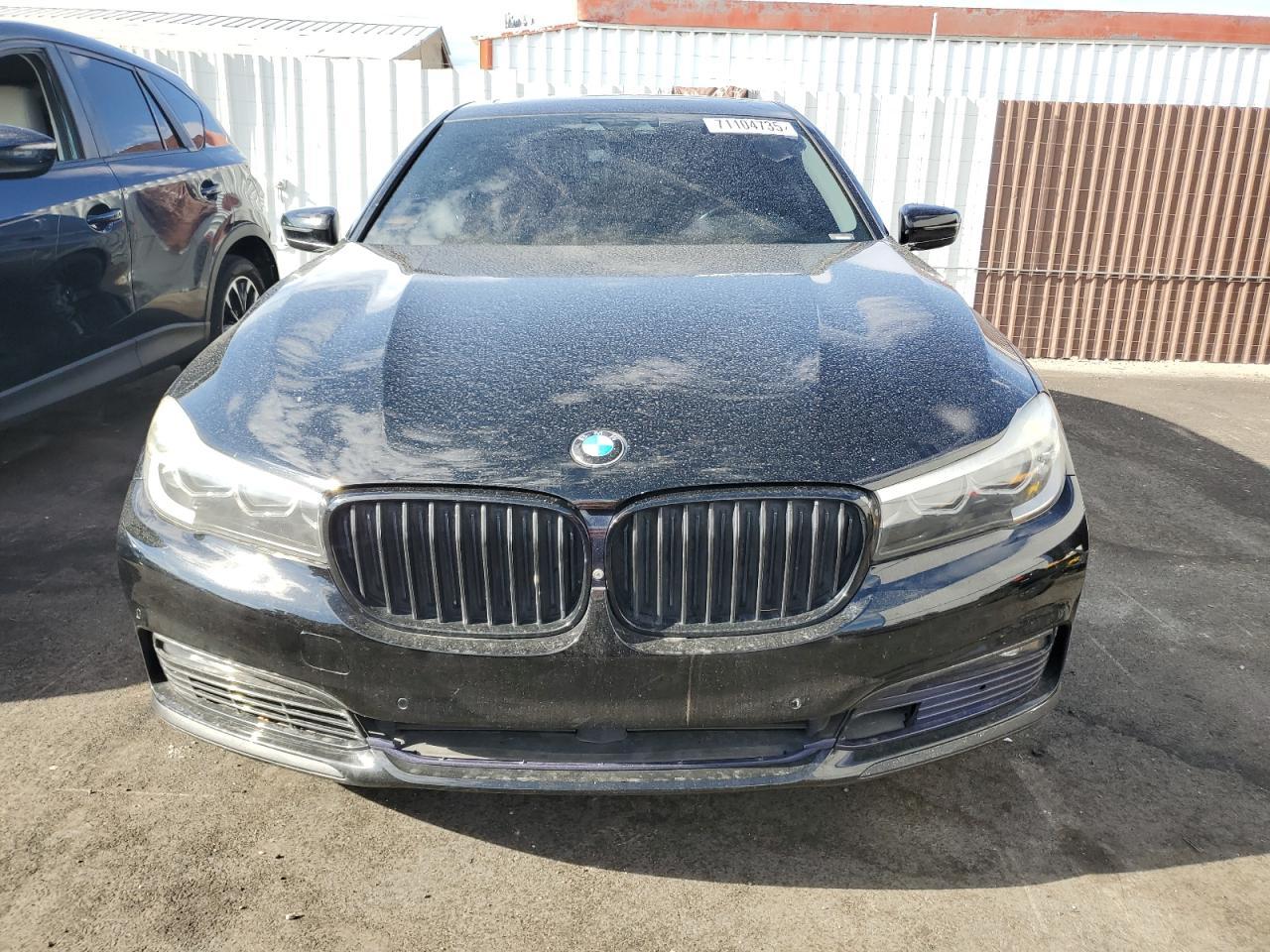 2017 BMW 740 I - Image 5