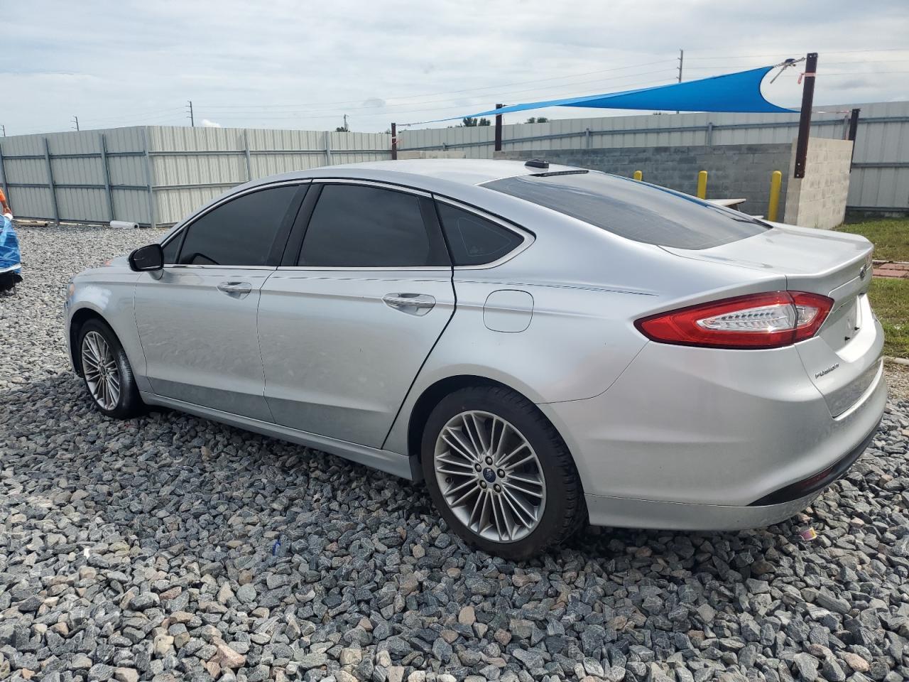 2014 Ford Fusion Se - Фото 2
