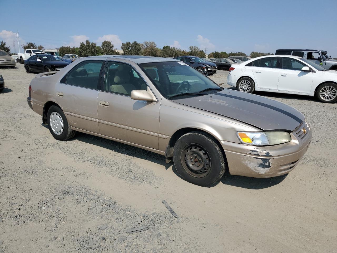 1997 Toyota Camry Ce - Фото 4