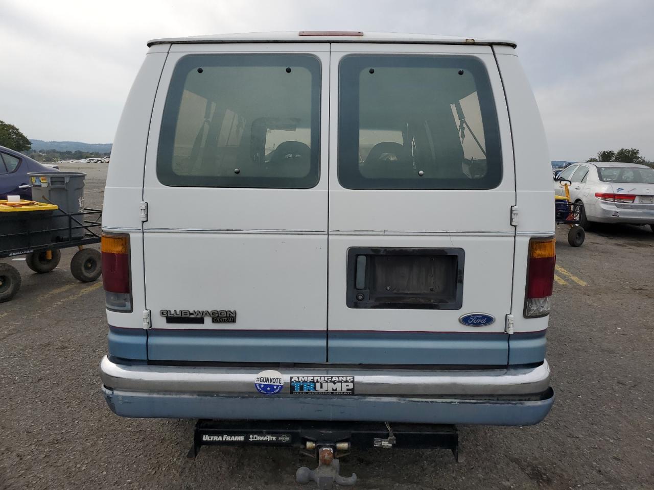 1994 Ford Econoline E150 - Image 6