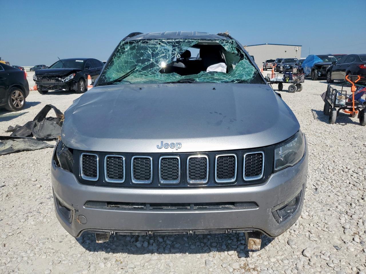 2018 Jeep Compass Latitude - Фото 5