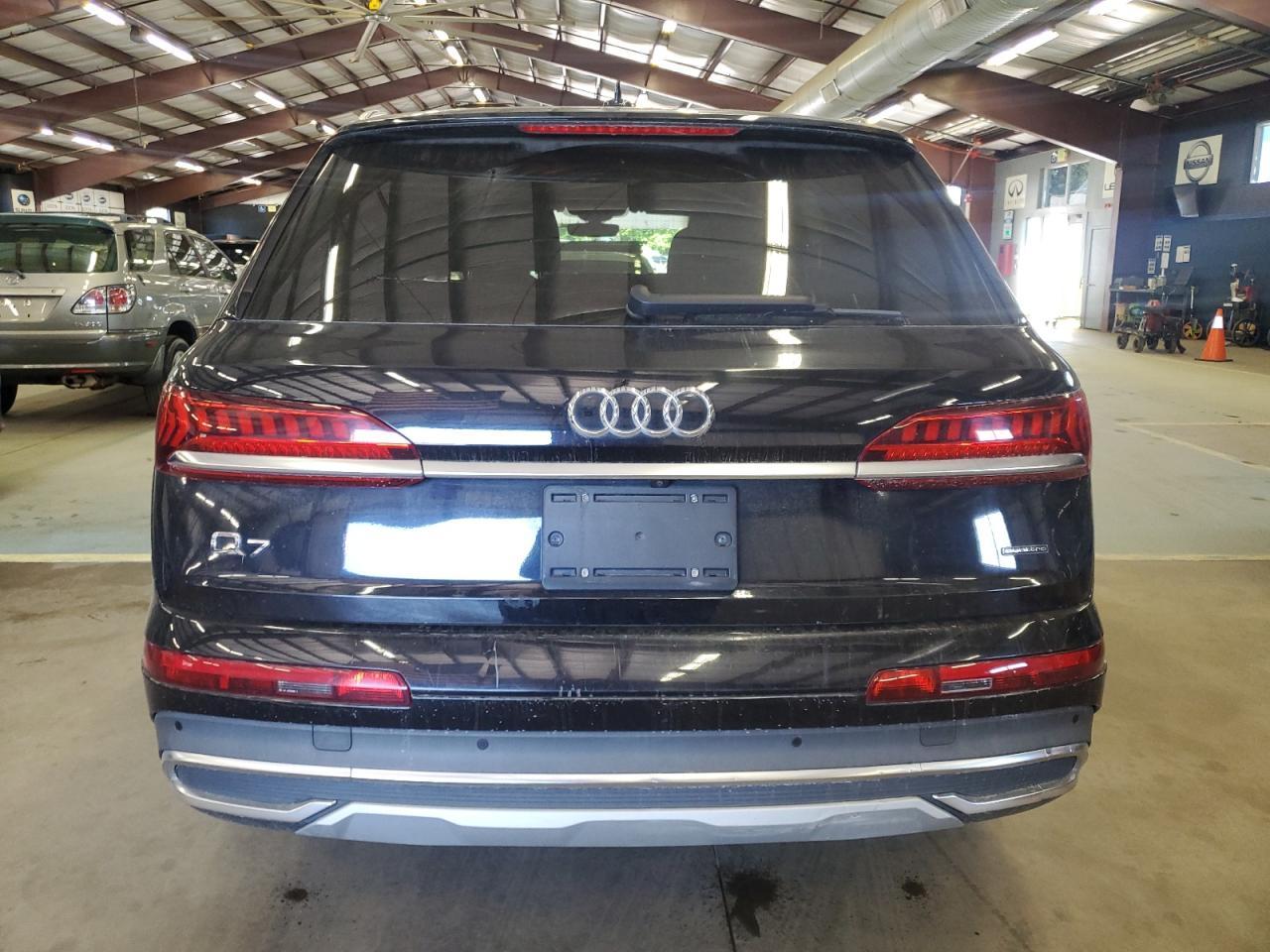 2020 Audi Q7 Premium - Фото 6