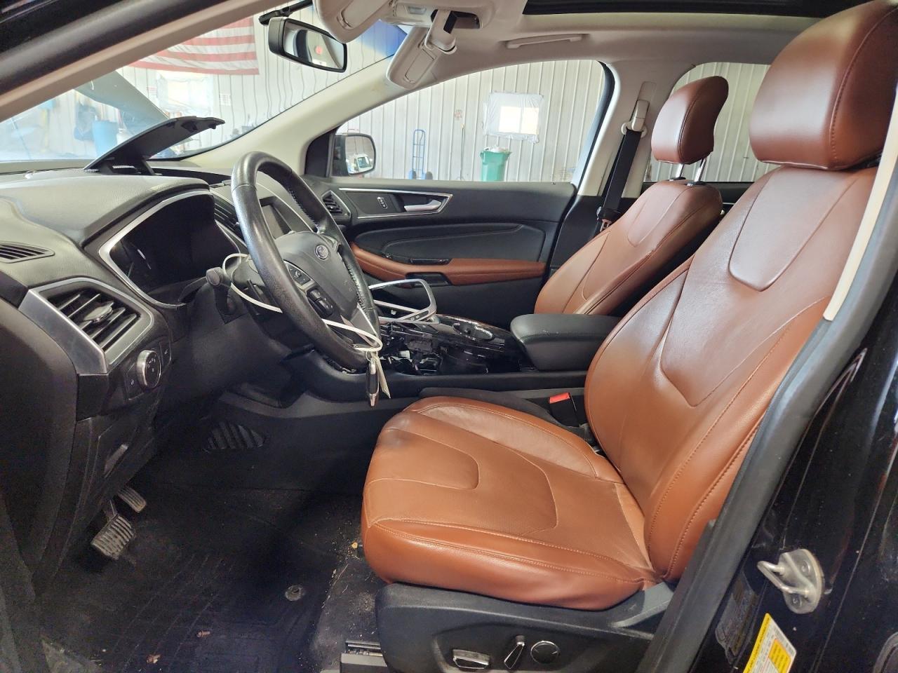 2016 Ford Edge Titanium - Фото 7