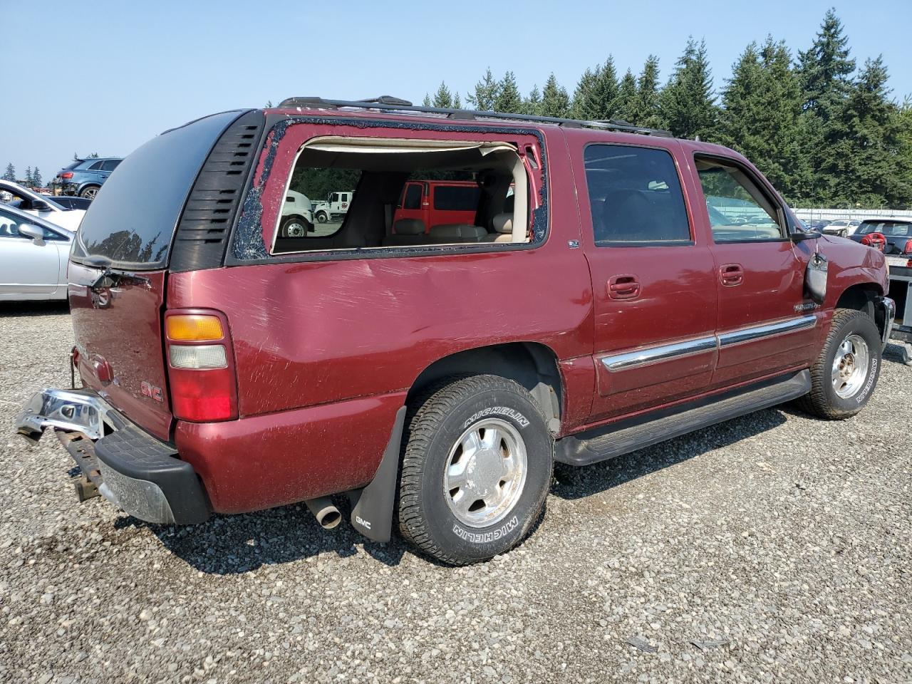 2003 GMC Yukon Xl K1500 - Фото 3