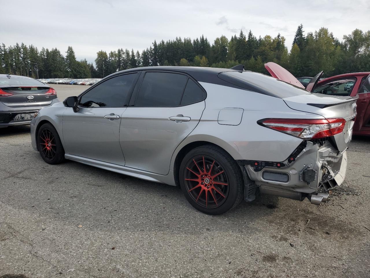 2019 Toyota Camry Xse - Фото 2