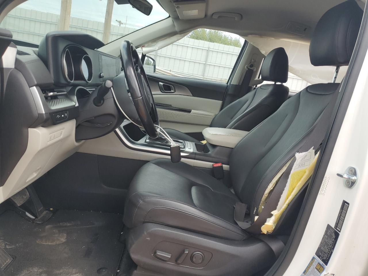 2022 Kia Carnival Lx - Фото 7