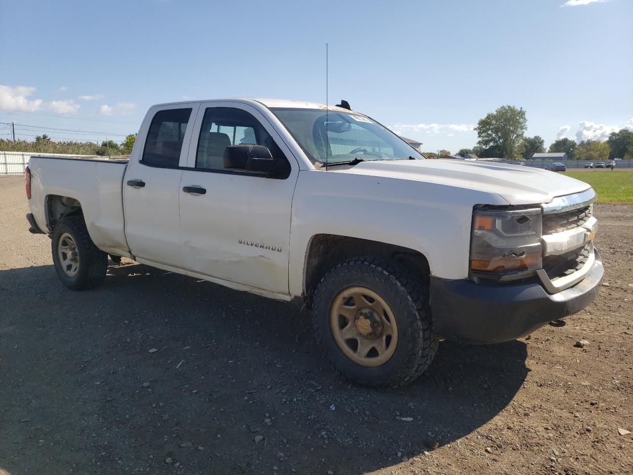 2018 Chevrolet 1500 W/T Work Truck - Фото 4