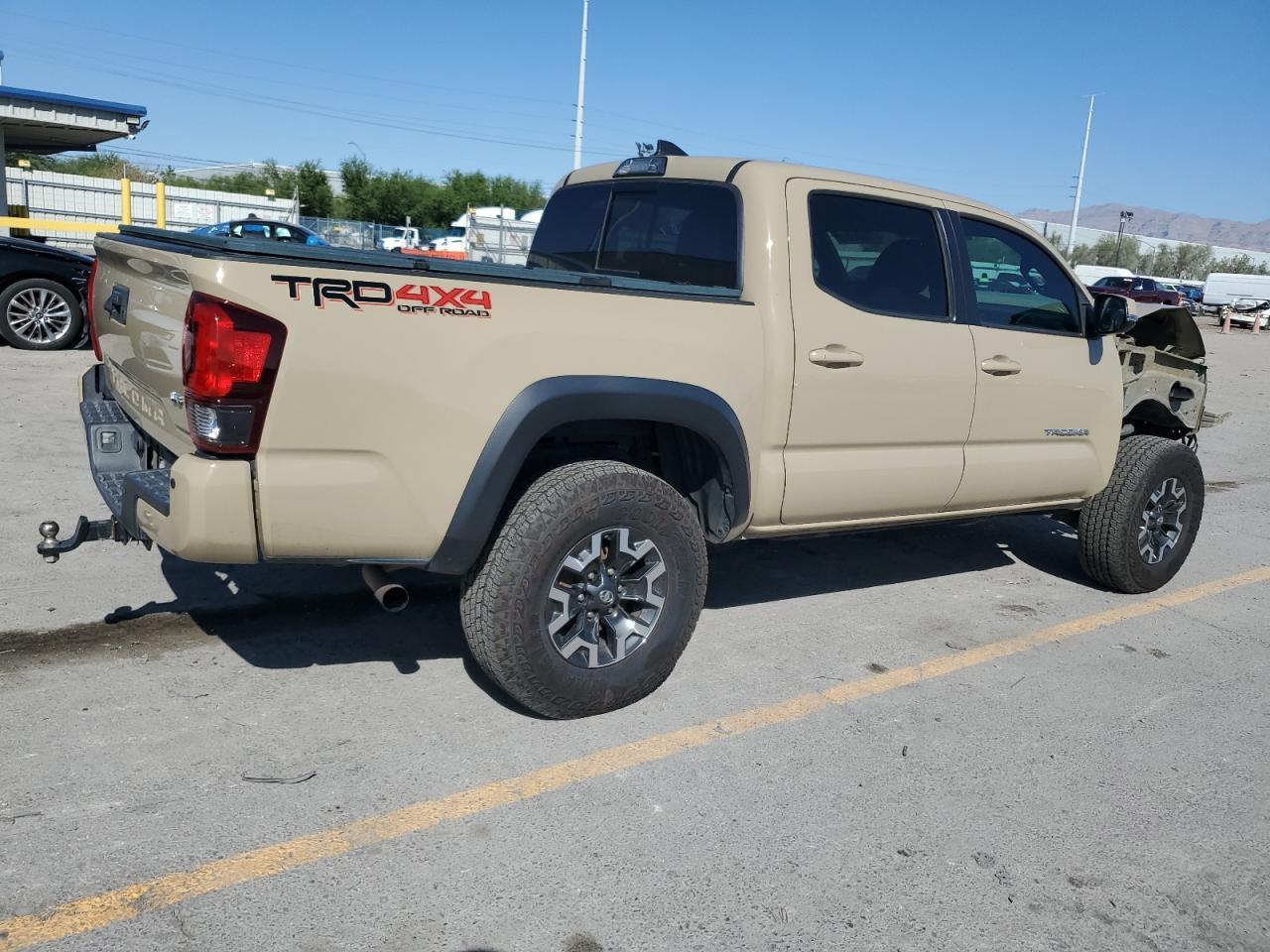 2019 Toyota Tacoma Double Cab - Фото 3