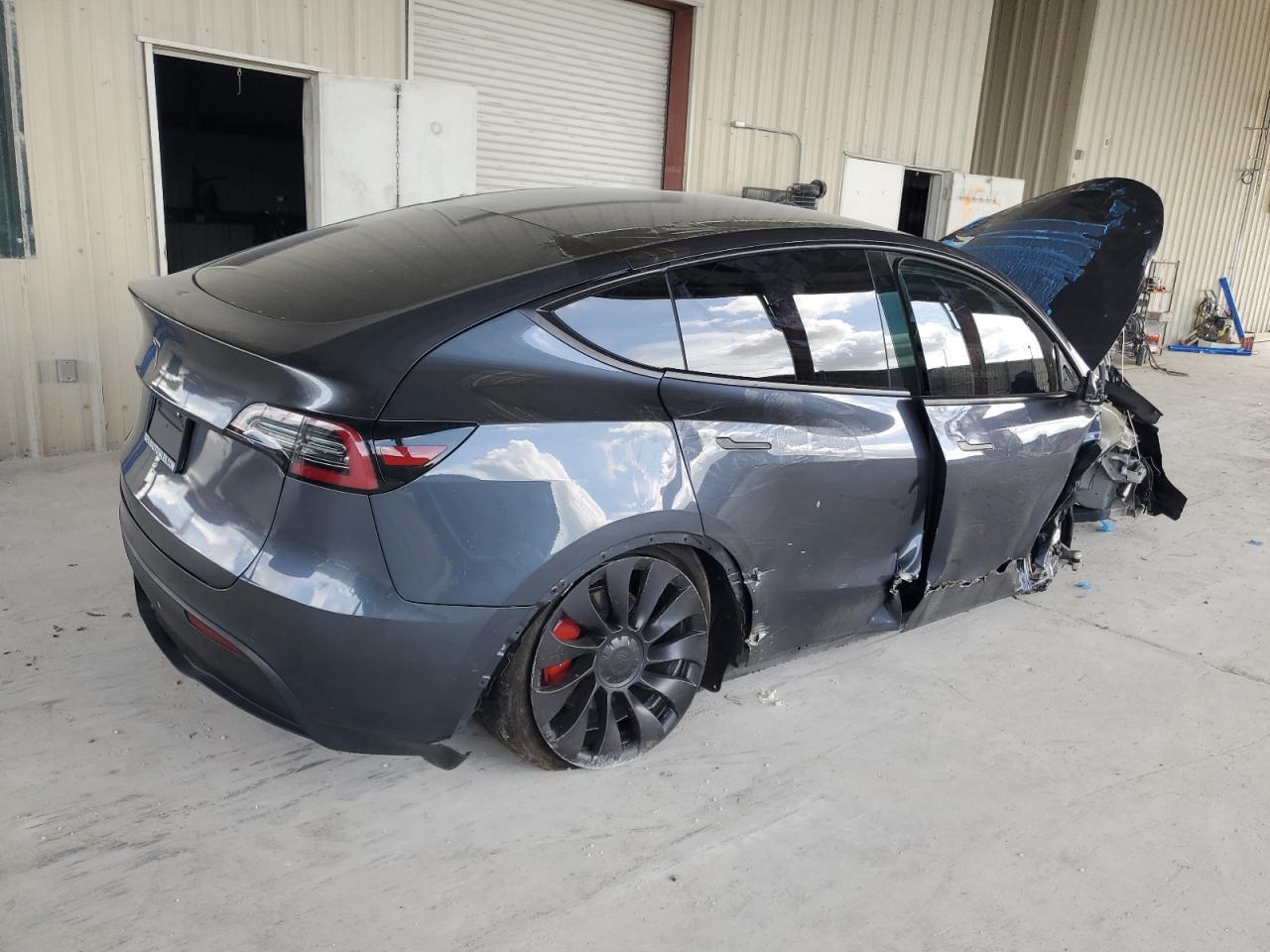 2020 Tesla Model Y - Image 3