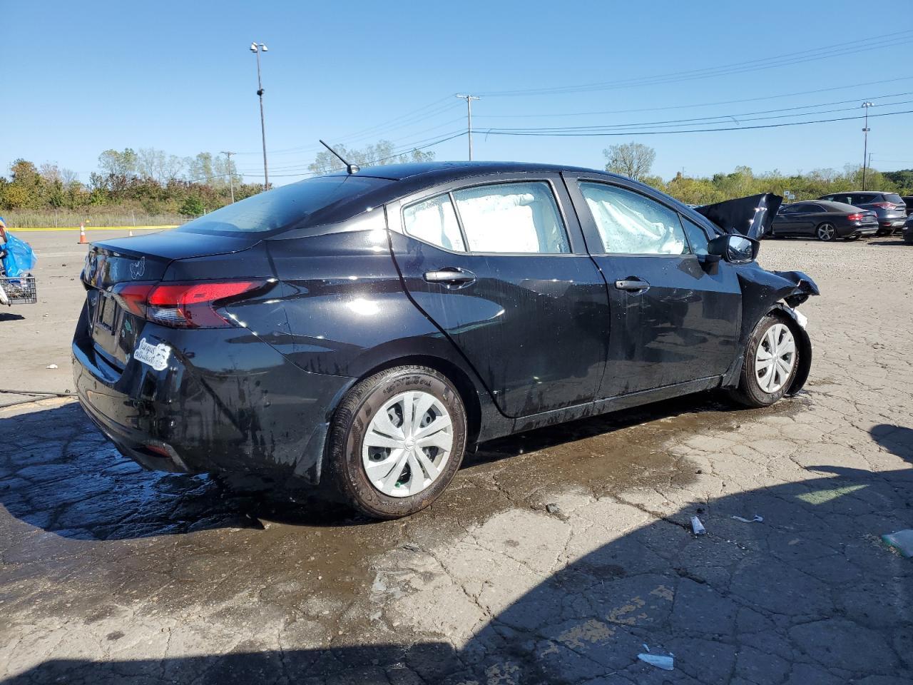 2025 Nissan Versa S - Фото 3